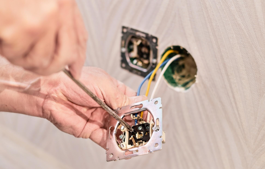 Kayseri Anahtar Priz Değişimi